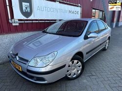 Grijs Gebruikt 2005 Citroën C5 Hatchback | € 1.650