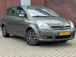 Grijs Gebruikt 2004 Toyota Corolla Verso Sol MPV | € 3.250