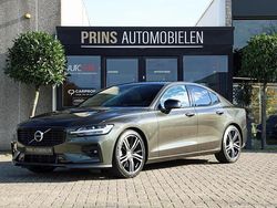 Grijs Gebruikt 2021 Volvo S60 R-Design Sedan | € 32.750 (Eerlijke prijs)