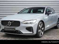 Grijs, metallic lak Gebruikt 2024 Volvo S60 Plus Sedan | € 46.995 (Duur)