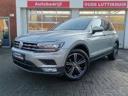 Grijs Gebruikt 2017 VW Tiguan Highline SUV | € 22.945 (Super prijs)