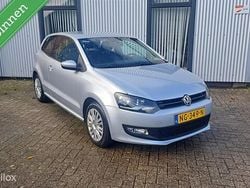 Grijs Gebruikt 2011 VW Polo Hatchback | € 3.750 (Goede deal)