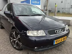 Blauw Gebruikt 2003 Audi A3 Ambition Coupé | € 1.750