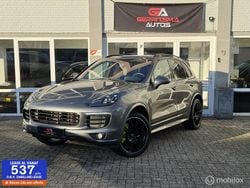 Grijs Gebruikt 2015 Porsche Cayenne SUV | € 33.500 (Eerlijke prijs)