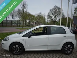 Wit Gebruikt 2012 Fiat Punto Evo Lounge Hatchback | € 4.250 (Eerlijke prijs)
