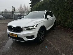 Wit Gebruikt 2022 Volvo XC40 Core SUV | € 34.999 (Goede deal)