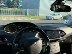 Beige Gebruikt 2014 Peugeot 308 MPV | € 4.950 (Eerlijke prijs)