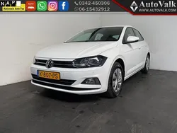 Grijs Gebruikt 2019 VW Polo Highline Hatchback | € 13.949 (Eerlijke prijs)