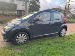 Zwart Gebruikt 2007 Peugeot 107 Hatchback | € 999 (Goede deal)