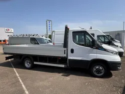 Wit Nieuw 2024 Iveco Daily Van | € 90.400