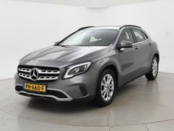 Grijs Gebruikt 2017 Mercedes GLA180 SUV | € 18.900 (Eerlijke prijs)