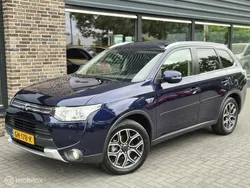 Blauw Gebruikt 2015 Mitsubishi Outlander Edition SUV | € 12.950 (Eerlijke prijs)