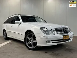 Wit Gebruikt 2004 Mercedes 320 Avantgarde Stationwagen | € 8.950