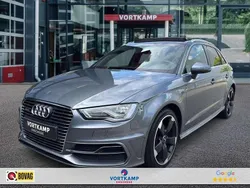 Grijs, metallic lak Gebruikt 2015 Audi A3 e-tron S-Line Hatchback | € 20.950 (Duur)