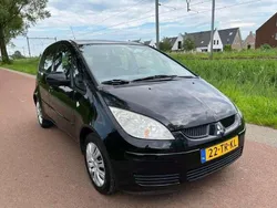 Zwart Gebruikt 2006 Mitsubishi Colt Inform Sedan | € 2.500 (Eerlijke prijs)