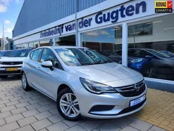 Grijs Gebruikt 2019 Opel Astra Business Hatchback | € 10.950 (Eerlijke prijs)