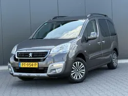 Grijs, metallic lak Gebruikt 2017 Peugeot Partner Tepee Active MPV | € 10.995 (Goede deal)