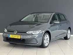 Grijs Gebruikt 2020 VW Golf VIII Business Hatchback | € 17.845 (Goede deal)