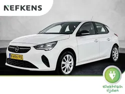 Wit Gebruikt 2021 Opel Corsa-e Edition Hatchback | € 13.925 (Eerlijke prijs)