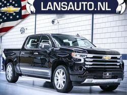 Zwart Gebruikt 2023 Chevrolet Silverado Sedan | € 69.500