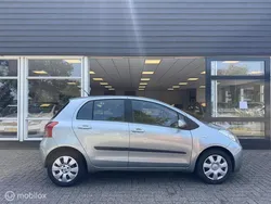 Grijs Gebruikt 2006 Toyota Yaris Sol Hatchback | € 2.499 (Iets duurder)
