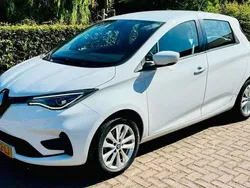 Wit Gebruikt 2020 Renault Zoe Life Hatchback | € 11.000 (Goede deal)