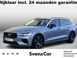 Grijs Gebruikt 2024 Volvo V60 Plus Stationwagen | € 44.950 (Eerlijke prijs)