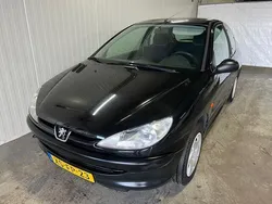 Zwart Gebruikt 1999 Peugeot 206 Hatchback | € 1.199 (Eerlijke prijs)