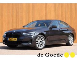 Grijs Gebruikt 2023 BMW 520 Sedan | € 47.940