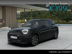 Zwart Nieuw 2025 Mini Cooper Hatchback | € 43.090 (Goede deal)