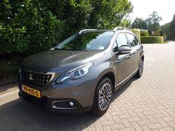 Grijs, metallic lak Gebruikt 2017 Peugeot 2008 SUV | € 7.650 (Goede deal)