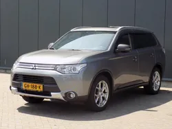 Grijs Gebruikt 2015 Mitsubishi Outlander Instyle SUV | € 9.700 (Super prijs)