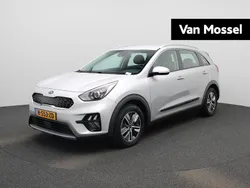 Grijs Gebruikt 2020 Kia Niro SUV | € 21.900 (Goede deal)