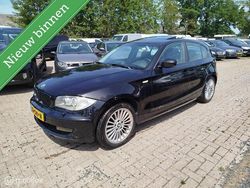 Zwart Gebruikt 2010 BMW 116 Hatchback | € 3.299 (Eerlijke prijs)