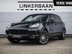 Zwart Gebruikt 2017 Porsche Cayenne Sport SUV | € 47.945