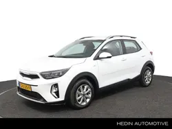 Wit Gebruikt 2024 Kia Stonic SUV | € 24.445 (Iets duurder)