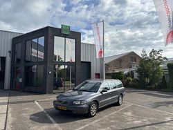 Grijs Gebruikt 2003 Volvo V70 Momentum Stationwagen | € 1.750 (Super prijs)