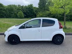 Wit Gebruikt 2012 Peugeot 107 Sportium Hatchback | € 2.250 (Eerlijke prijs)