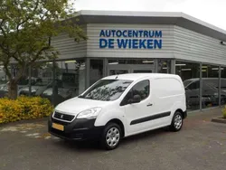 Wit Gebruikt 2017 Peugeot Partner MPV | € 14.945 (Iets duurder)