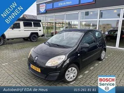 Zwart Gebruikt 2009 Renault Twingo Authentique Hatchback | € 2.250 (Eerlijke prijs)