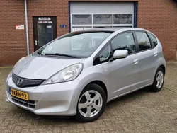 Grijs, metallic lak Gebruikt 2013 Honda Jazz Cool Hatchback | € 7.950 (Duur)