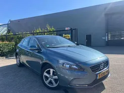 Blauw Gebruikt 2013 Volvo V40 Summum Stationwagen | € 4.799 (Eerlijke prijs)