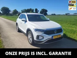 Wit Gebruikt 2022 VW T-Roc Life SUV | € 27.950 (Goede deal)