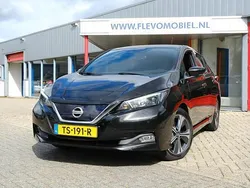 Zwart Gebruikt 2018 Nissan Leaf Hatchback | € 10.450 (Eerlijke prijs)