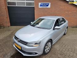 Grijs Gebruikt 2012 VW Jetta Comfortline Sedan | € 8.450 (Eerlijke prijs)