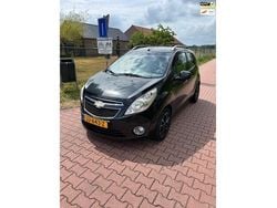 Zwart Gebruikt 2010 Chevrolet Spark LT Hatchback | € 2.395 (Eerlijke prijs)