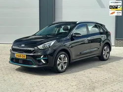 Zwart Gebruikt 2020 Kia e-Niro SUV | € 19.890 (Super prijs)