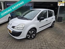 Wit Gebruikt 2009 Renault Grand Modus Expression MPV | € 2.950 (Eerlijke prijs)