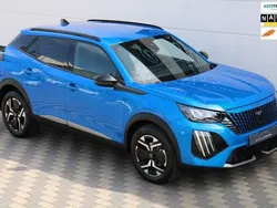 Blauw, metallic lak Gebruikt 2024 Peugeot 2008 Allure SUV | € 24.745 (Goede deal)