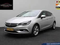 Grijs Gebruikt 2019 Opel Astra Edition Hatchback | € 10.950 (Eerlijke prijs)